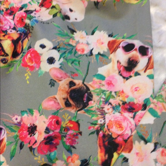 Happiest Clothes on Earth Leggings - Picture 2 of 4